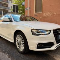 AUDI A4 Avant Quattro S Line - TDI 2.0 177 CV