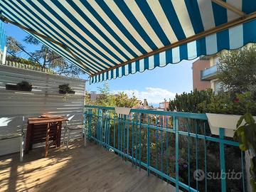 Vacanza a Sanremo. Liguria, ciclabile, spiagge