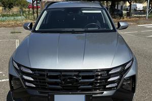 Hyundai Tucson 1.6 Hybrid benzina/elettrico,