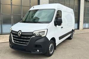 Renault Trucks Master Red Van L2H2 150 CV - E6D