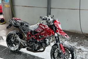 Ducati hypermotard 1100 EVO 2011