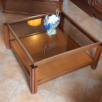 Tavolino da sala quadrato