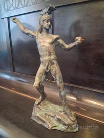 Scultura soldato romano in bronzo 