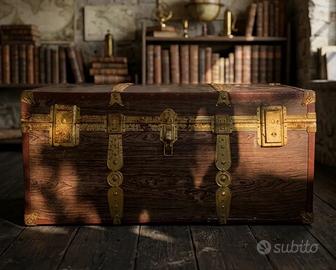 Baule Antico da Viaggio in Legno e Ottone