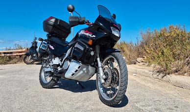 Honda Transalp 600 (Anno 1999 serie PD10)