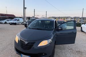 Lancia Ypsilon 2015 0.9 TwinAir Metano PERMUTE