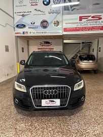 Audi Q5 2.0 TDI 150 CV clean diesel Business