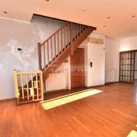 VOLPIANO 4 LOCALI DI AMPIA METRATURA.