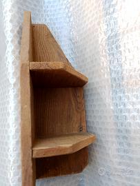 Angoliera in castagno 