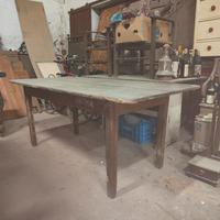 tavolo in legno antico