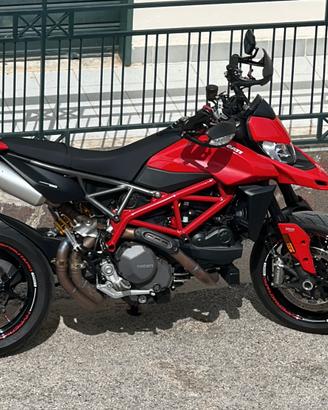 Ducati Hypermotard 950