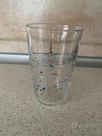 1 bicchiere di vetro fatto a mano