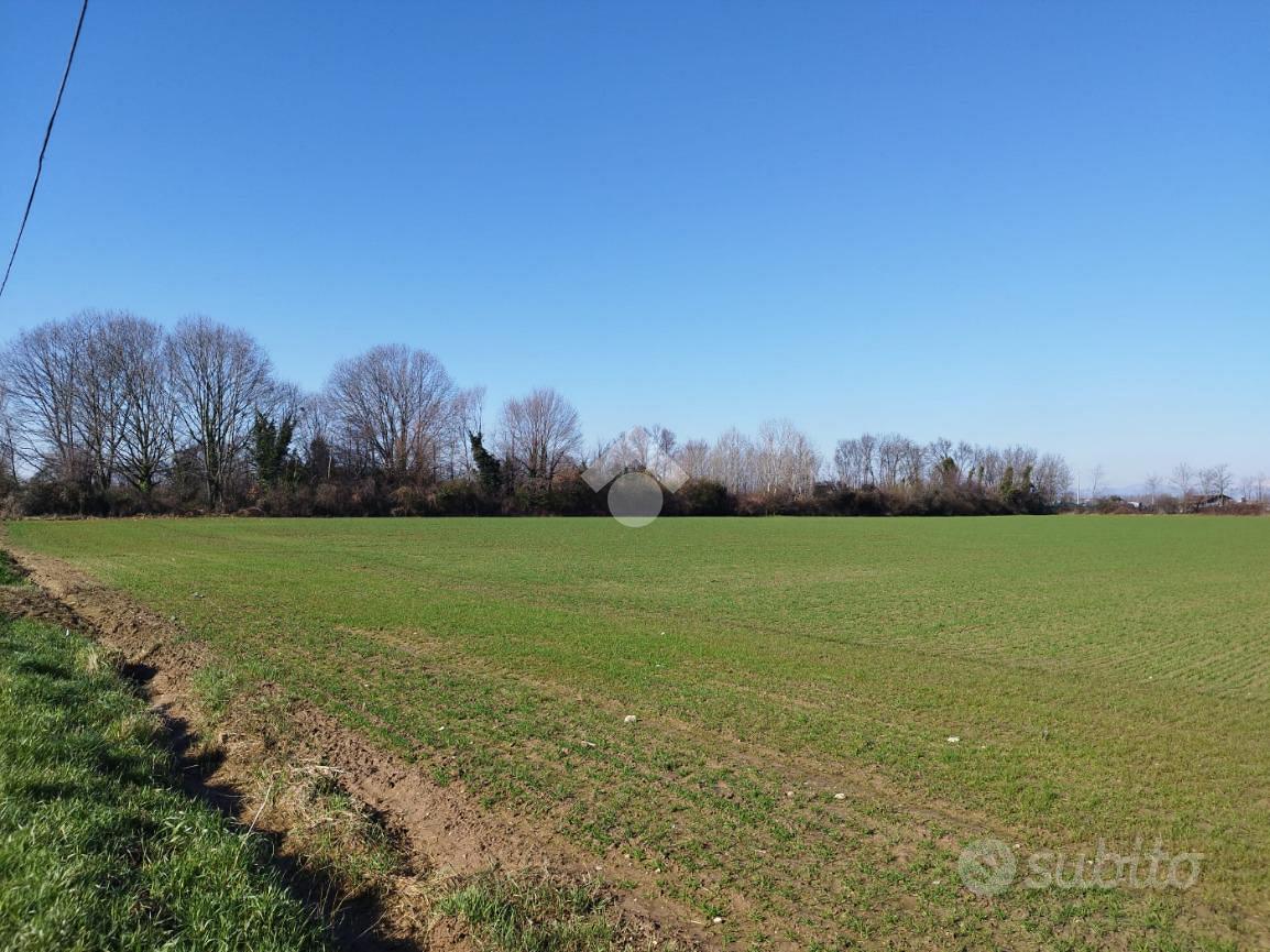 TER. AGRICOLO A TREZZO SULL'ADDA - Vista 3