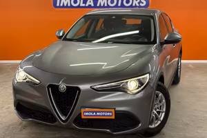 Alfa Romeo Stelvio 2.2 Turbodiesel 160 CV AT8 RWD 