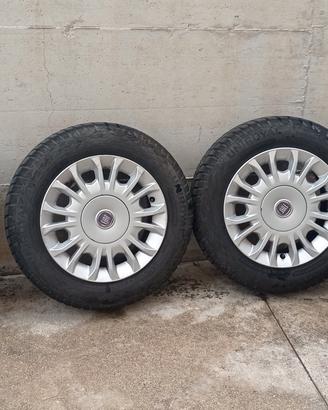 Cerchi e gomme 165/70 R 14 M+S Uniroyal FIAT 