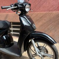 Aprilia Scarabeo 50 2T Street
