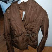 piumino corto marrone