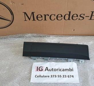 Airbag ginocchio MERCEDES classe GLA X156