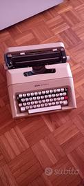 olivetti macchina da scrivere