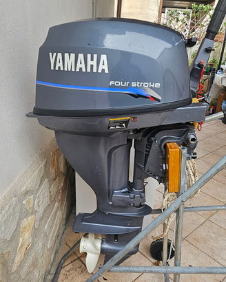 Yamaha 15 cavalli 4 tempi