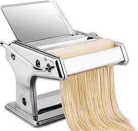 Macchina per preparare la pasta fresca in casa.