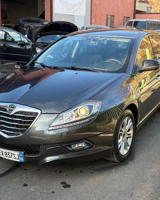 Lancia Delta 1.6 MJT DPF 105 CV Gold