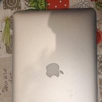 MacBook Air  13 pollici, inizio 2014