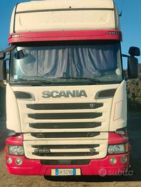 Scania V8 R520
