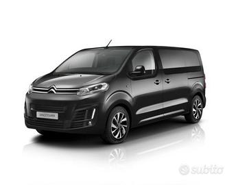 Minivan 9 posti 