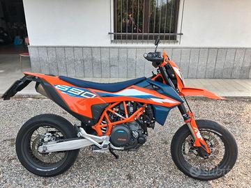 KTM SMC - R 2023