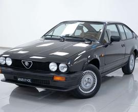 Alfa Romeo Alfetta GTV 2.0 KM CERTIFICATI UNICO PR