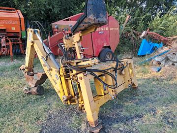 retroescavatore bonatti 