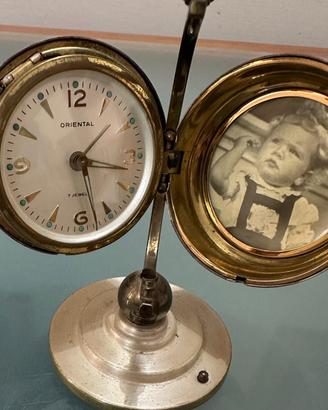 Orologio vintage da tavolo “mappamondo” apribile –