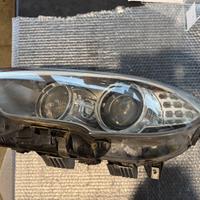 fanale anteriore sinistro bmw 530 gt 2010