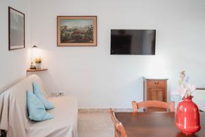 Vacanze ad Ascea Marina_nel corso a 400 m dal mare