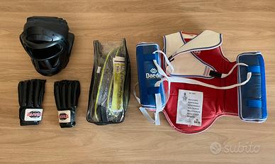 Set protezioni MMA Boxe Krav Muay Thay