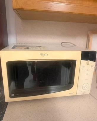 Microonde Whirlpool Talent, modello MT 243