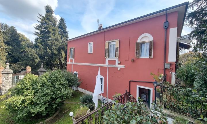 Porzione di fabbricato con giardino esclusivo