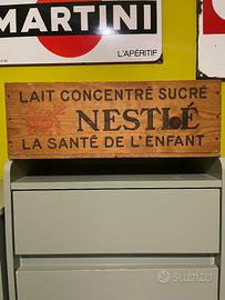 Cassetta legno Nestlè vintage