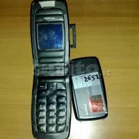 Nokia 2652 Telefonino e batteria per ricambi