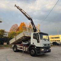 Camion 2 assi IVECO 180E30 ribaltabile con gru