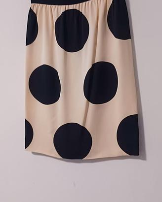 Gonna a pois