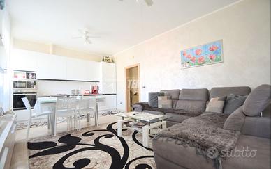 Luminoso 4 vani ristrutturato