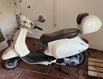 Vespa PRIMAVERA