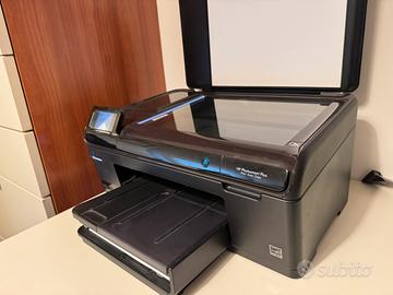 HP Stampante colori multifunzione