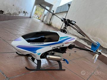 Kyosho Caliber 5 + Accessori.