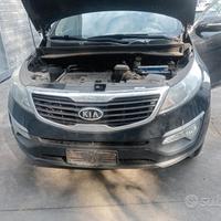 Kia Sportage 2014 1.7 TDI D4FD demolito per ricamb