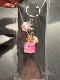 Portachiavi fatto a mano in resina