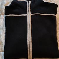 Maglione nero con zip