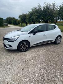 Renault Clio Moschino - 2019 - 92.000 km